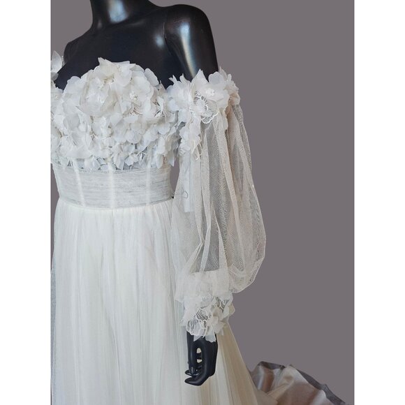 Ivory/Latte Floral Full Tulle Wedding Gown/Removeable Sleeves - Sincerity - Picture 11 of 16